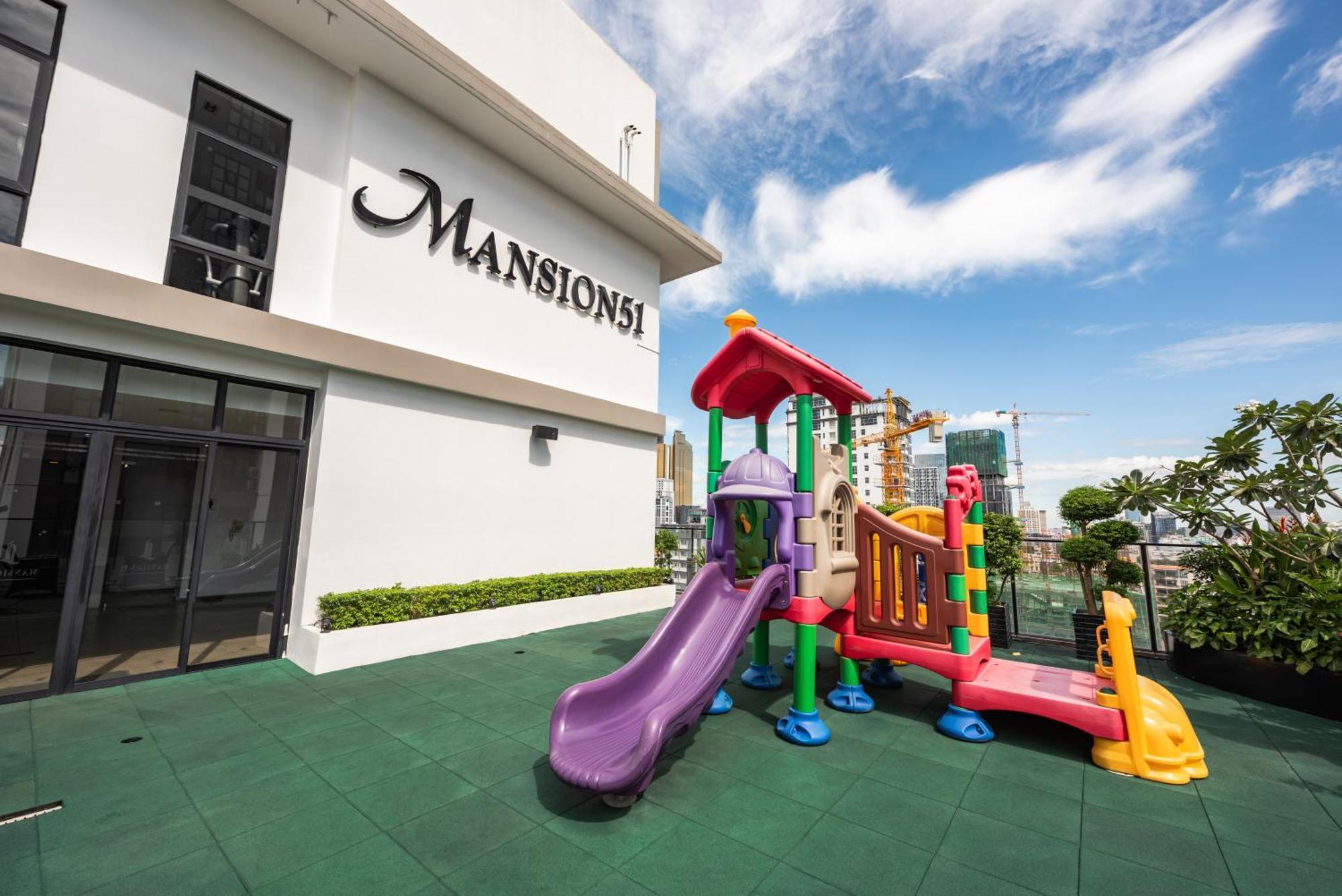 Mansion 51 Hotel & Apartment Phnom Penh Bagian luar foto